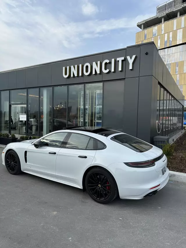 Valet Services: Atlantis Valet Inc 13