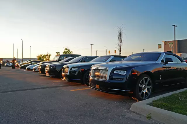 Valet Services: Atlantis Valet Inc 12