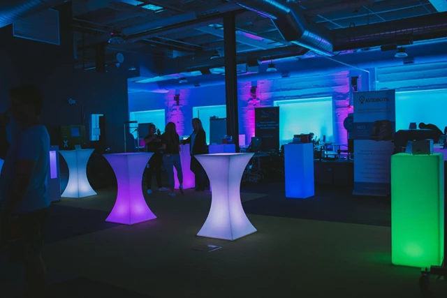 LED Cocktail Cruiser Tables