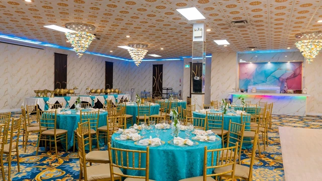 Banquet Halls: Autaq Banquet Hall 2