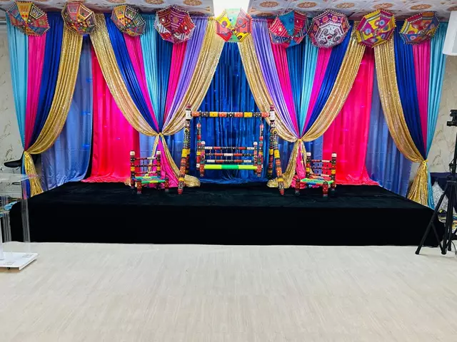 Banquet Halls: Autaq Banquet Hall 27