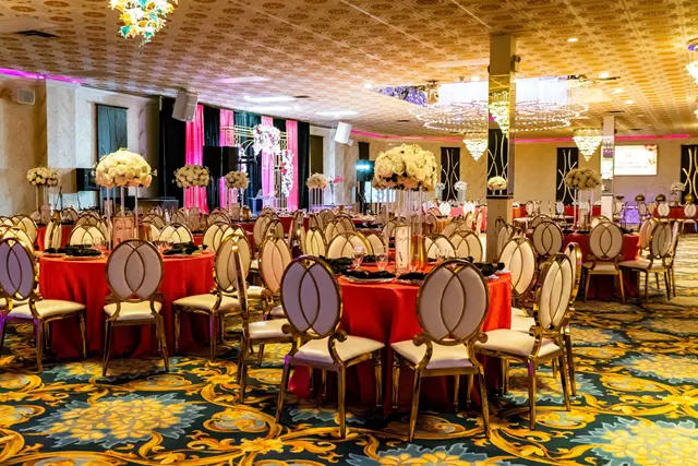 Banquet Halls: Autaq Banquet Hall 17