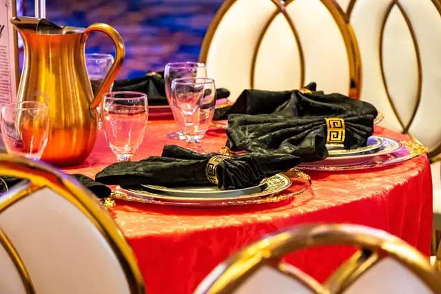 Banquet Halls: Autaq Banquet Hall 16