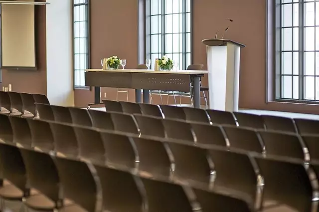 Conference Centres: Automotive Building 5