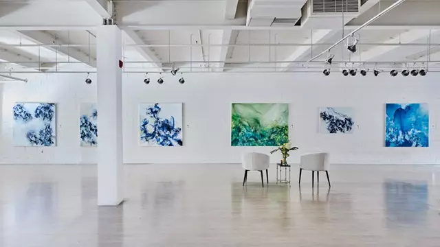 Galleries/Museums: Avant Garde 5