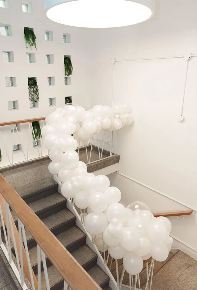 Galleries/Museums: Avant Garde 7