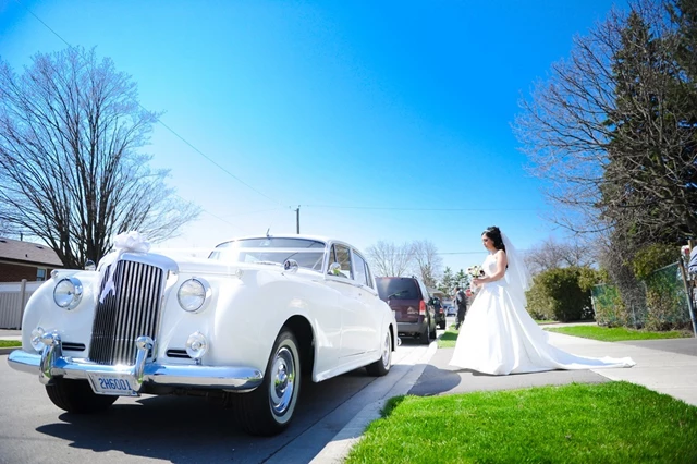 Babylon Limousine, North York