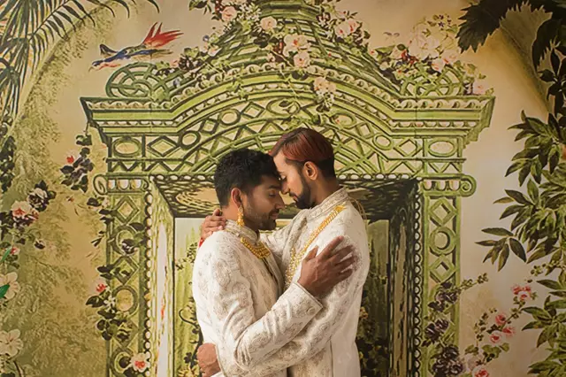 Photographers: Banga Studios 4