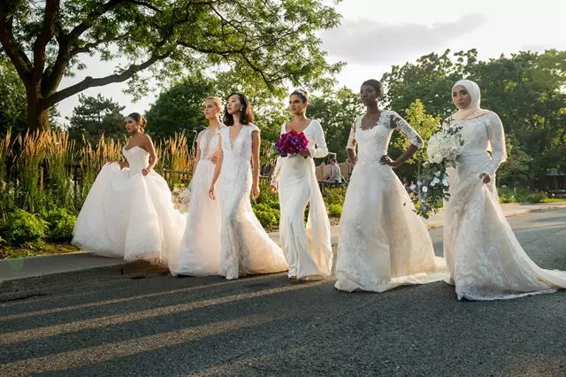 Photographers: Banga Studios 1