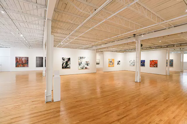 Galleries/Museums: Bau-Xi Gallery 3