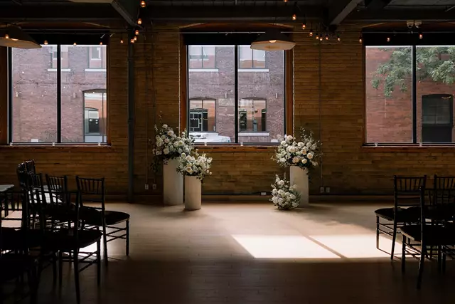 Florists: Bellwood Blooms 21