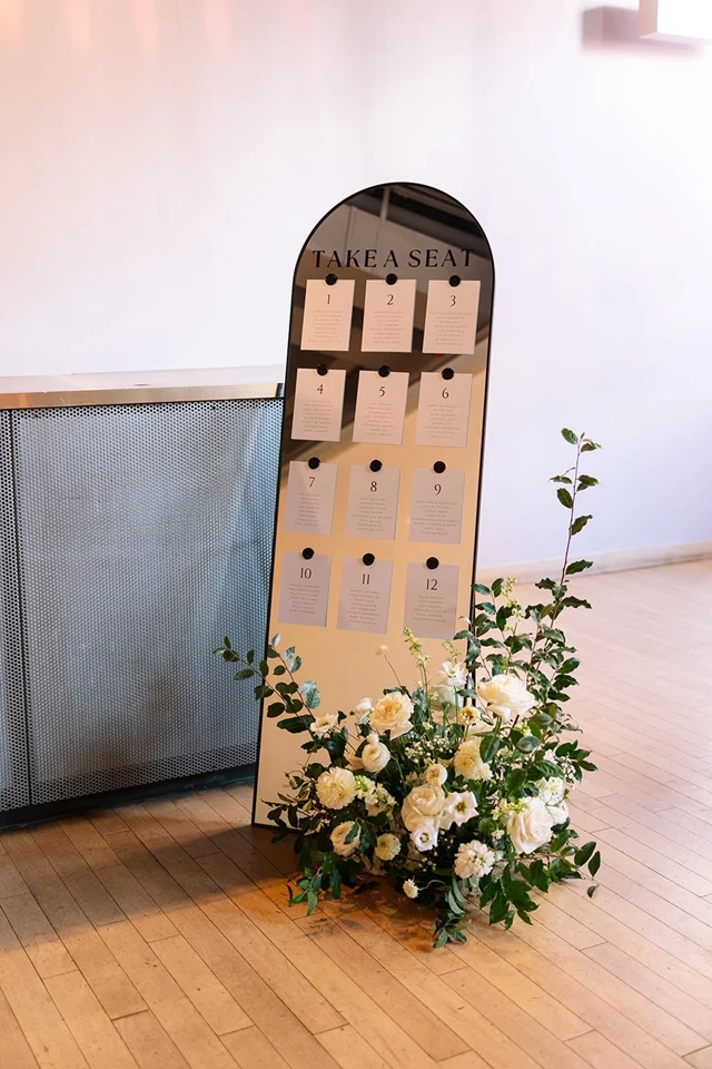 Florists: Bellwood Blooms 25