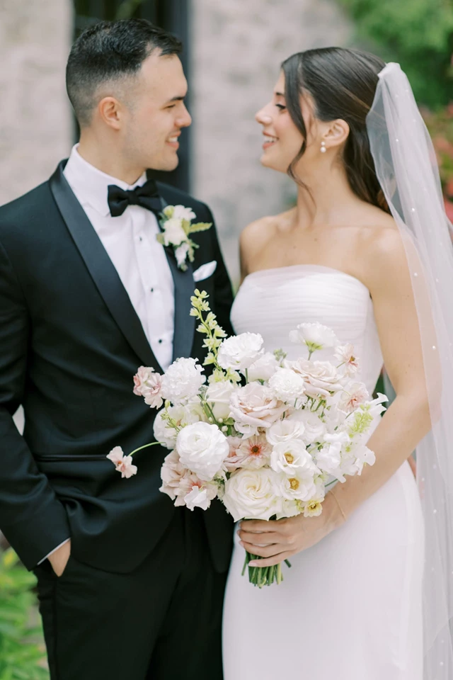 Florists: Bellwood Blooms 1