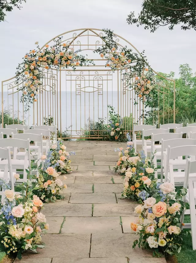 Florists: Bellwood Blooms 2