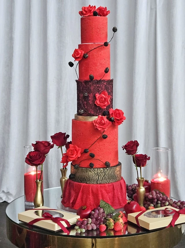 Wedding Cakes: Bird and Berry 1