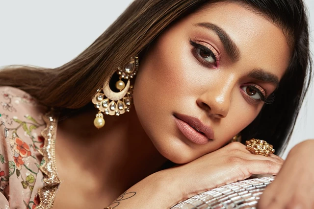 Blend Hair & Makeup Studio, Oakville