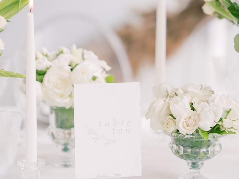 Details of White Centrepieces