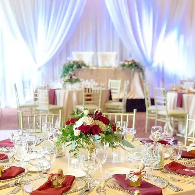 Florists: Blooming Floral Design 5