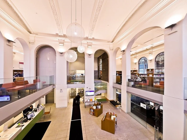Bloor Gladstone Library interior