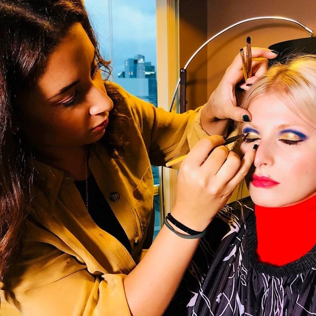 Blush and Bows, Toronto