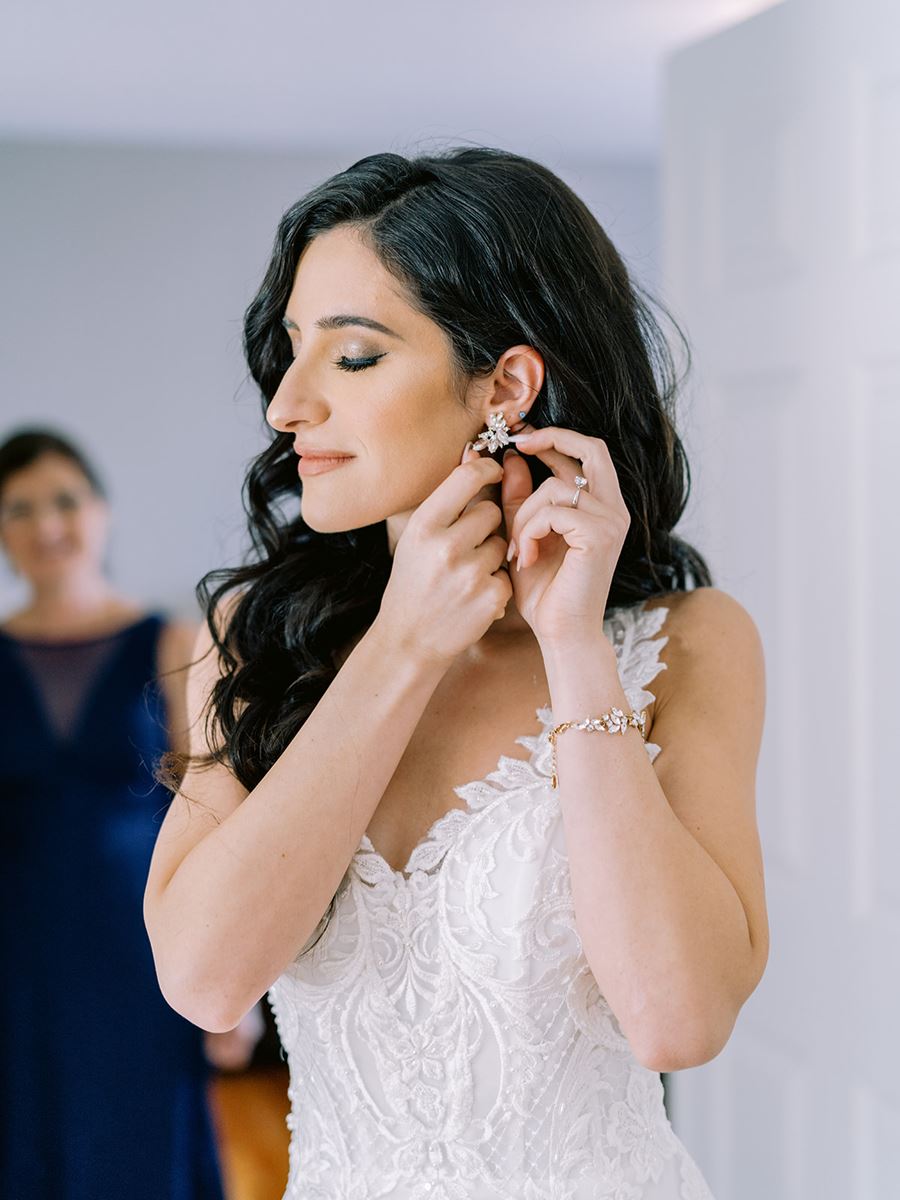 Blushing Belles, Toronto, Hair & Makeup