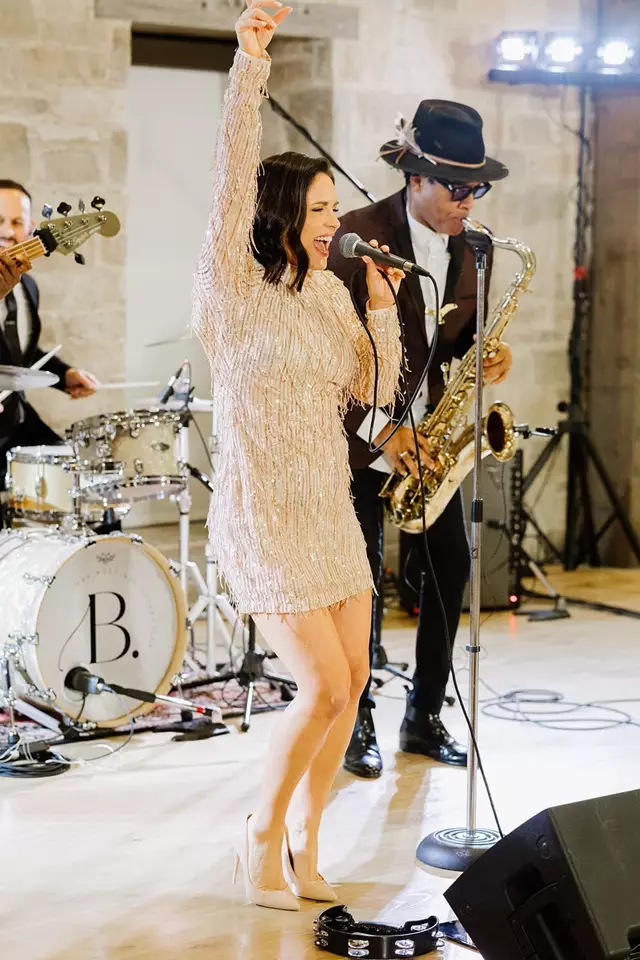 Live Music & Bands: Boutique Entertainment 13