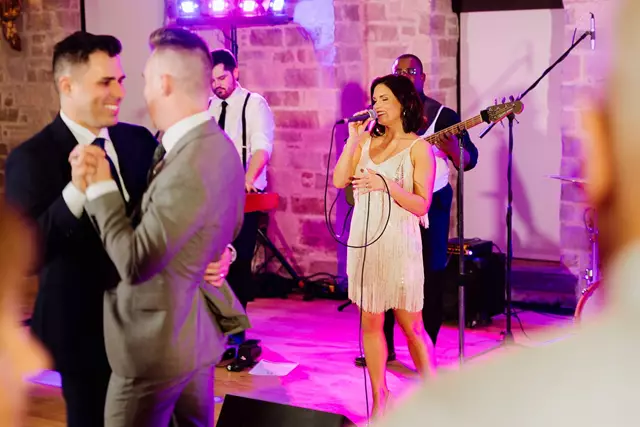 Live Music & Bands: Boutique Entertainment 12