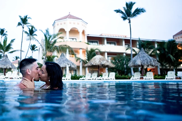 Bravo Photographers, Toronto