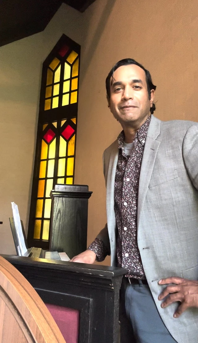 Live Music & Bands: Brendon Gomez Music 24