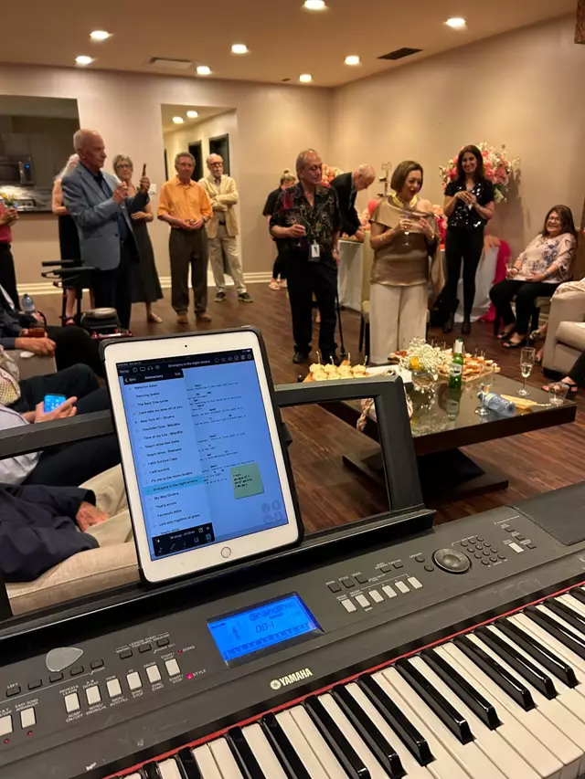 Live Music & Bands: Brendon Gomez Music 23