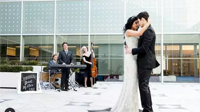 Live Music & Bands: Brent Miller LIVE 8