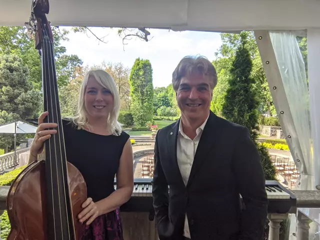 Live Music & Bands: Brent Miller LIVE 13