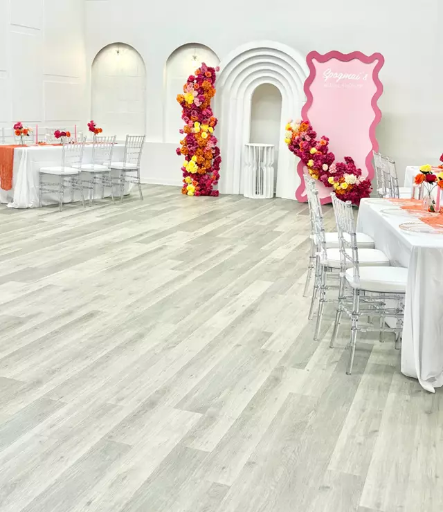 Special Event Venues: Bubbly Moments Studio 4