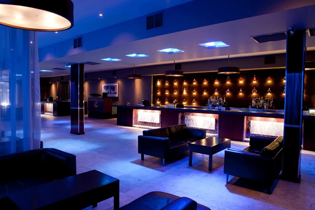C Lounge, Toronto