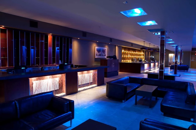 C Lounge, Toronto
