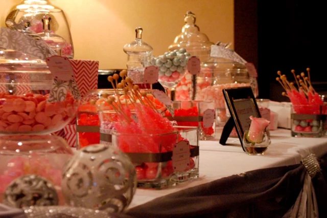 Candys by Sisters, Toronto