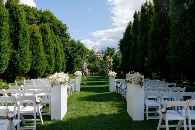 Wedding Planners: Carly Hackert Events 2