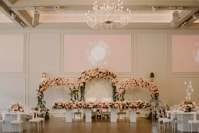 Wedding Planners: Carly Hackert Events 5