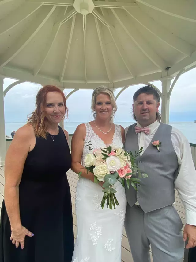 Officiants: Cathy Davis & Company 5