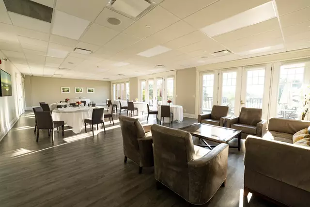 Golf & Country Clubs: Cedar Brae Golf Club 5