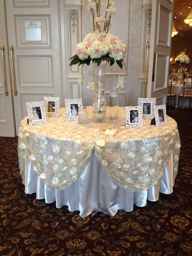 Linen Rentals: Chair Covers Plus 25