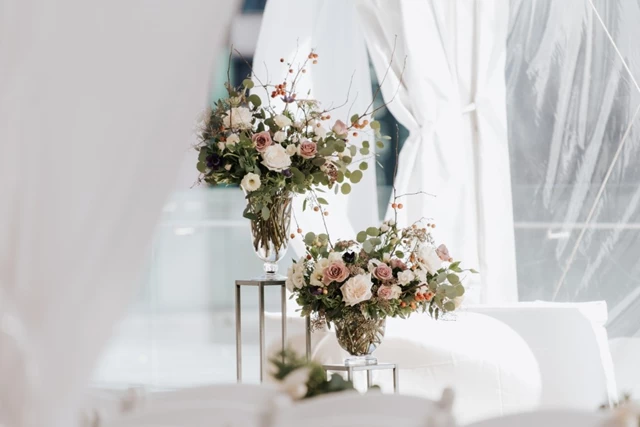 Wedding Planners: Champagne & Cedar 15