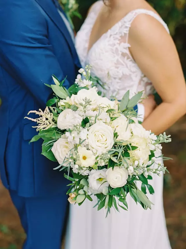 Wedding Planners: Champagne & Cedar 11