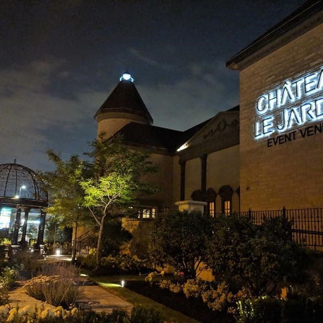 Banquet Halls: Chateau Le Jardin Event Venue 1
