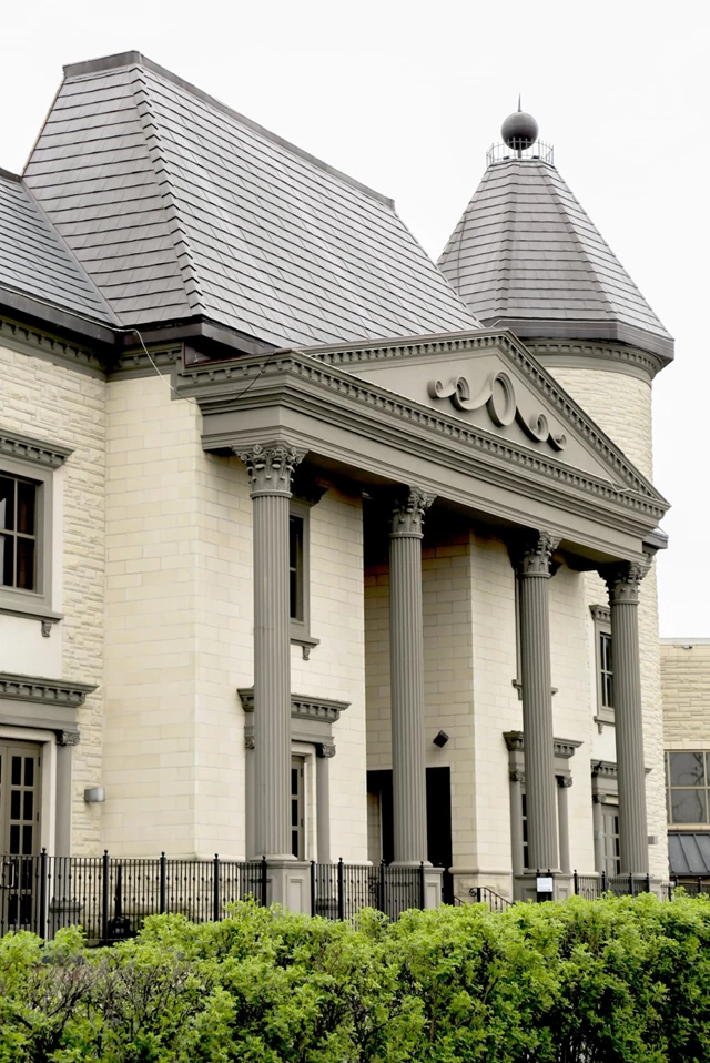 Banquet Halls: Chateau Le Jardin Event Venue 16