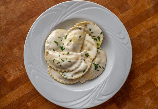 Banquet Halls: Chateau Le Jardin Event Venue 2