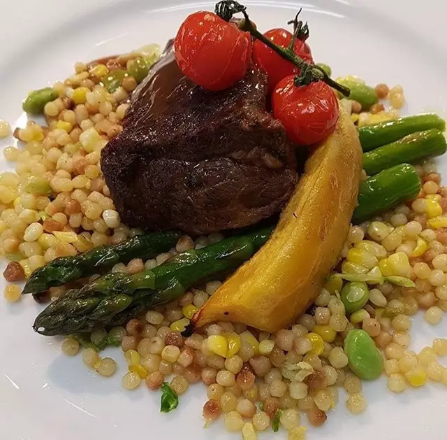 Banquet Halls: Chateau Le Parc 9