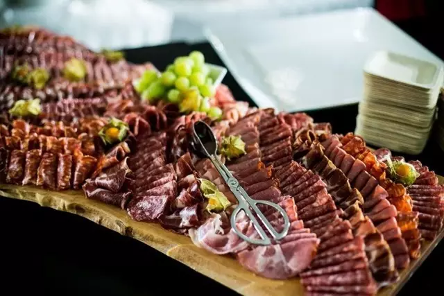 Banquet Halls: Chateau Le Parc 7