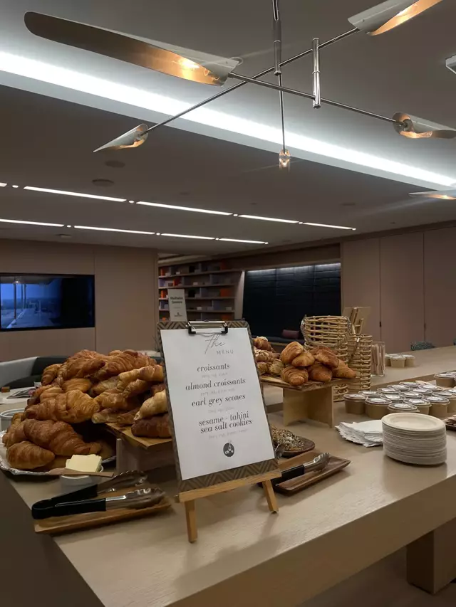 Full Service Caterers: Chau 2