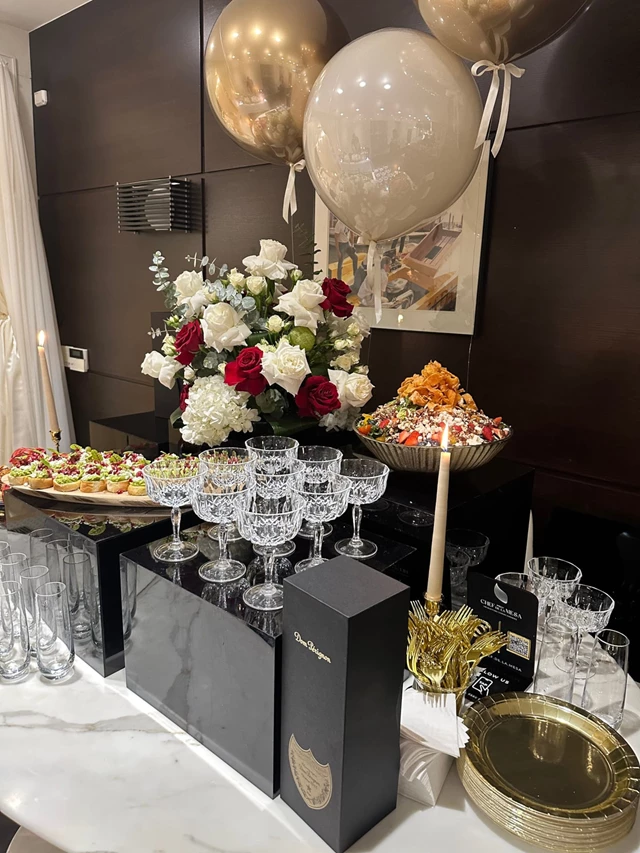 Full Service Caterers: Chef de la Mesa Inc 18